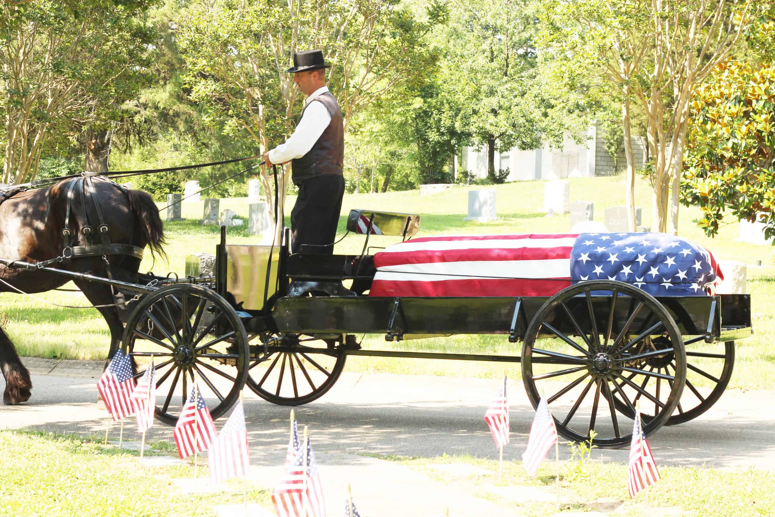 veterans Renaissance Funeral Home | Historic Oakwood Field of Honor